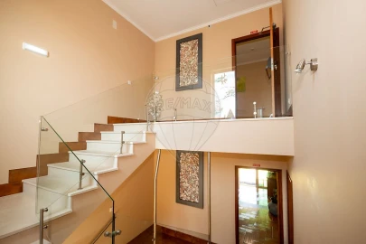 Moradia T11 para Venda em Vagos e Santo António