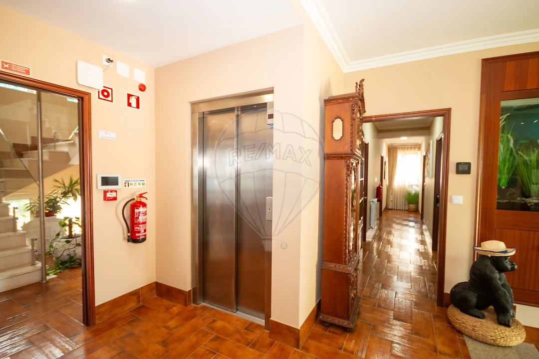 Moradia T11 para Venda em Vagos e Santo António Foto 4