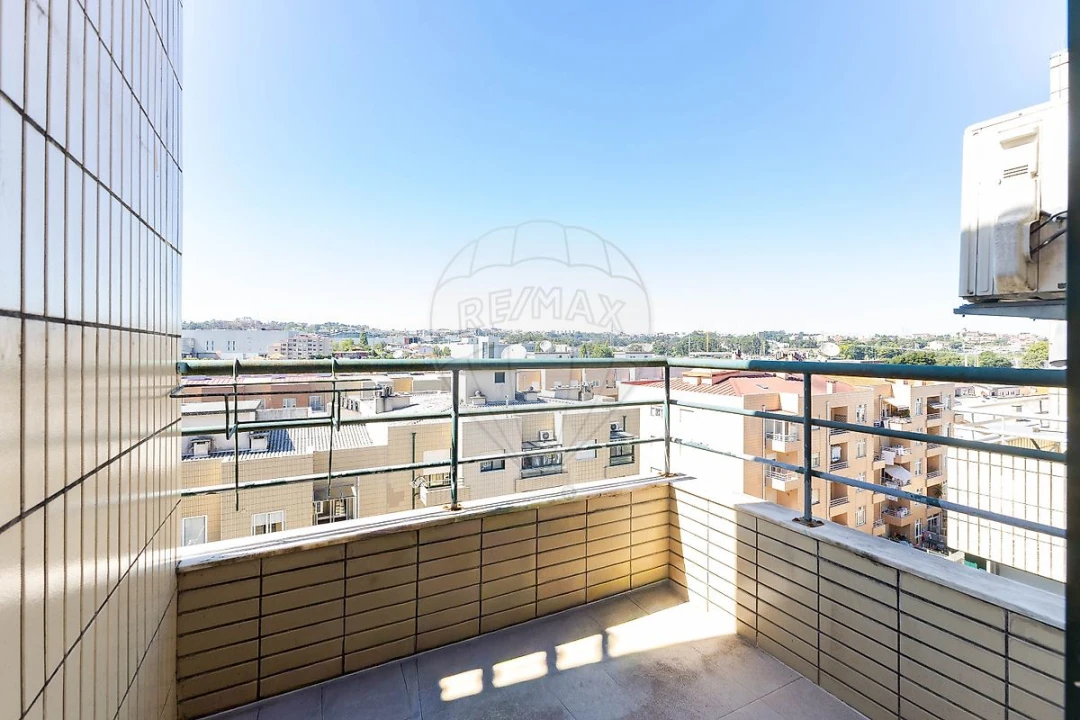 Apartamento T3 para Arrendamento em Rio Tinto Foto 10