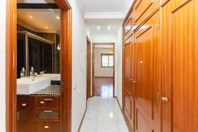 Apartamento T3 para Arrendamento em Rio Tinto