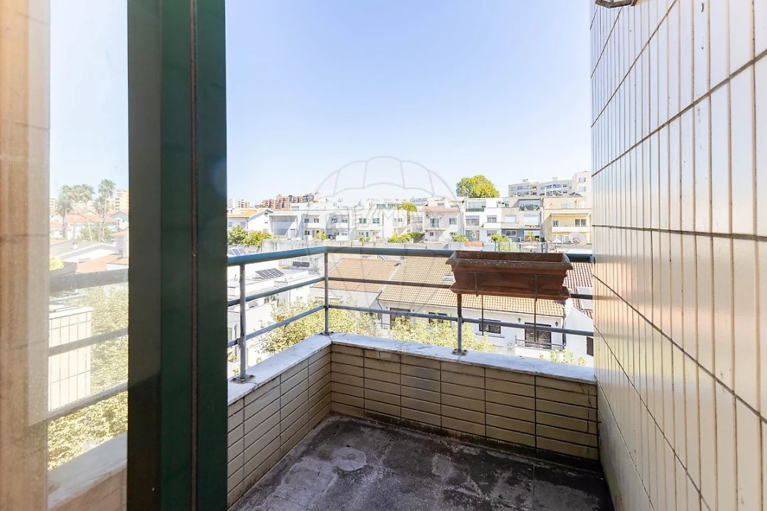 Apartamento T3 para Arrendamento em Rio Tinto Foto 25