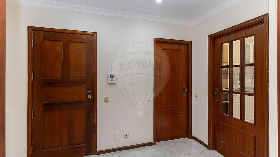 Apartamento T3 para Arrendamento em Rio Tinto