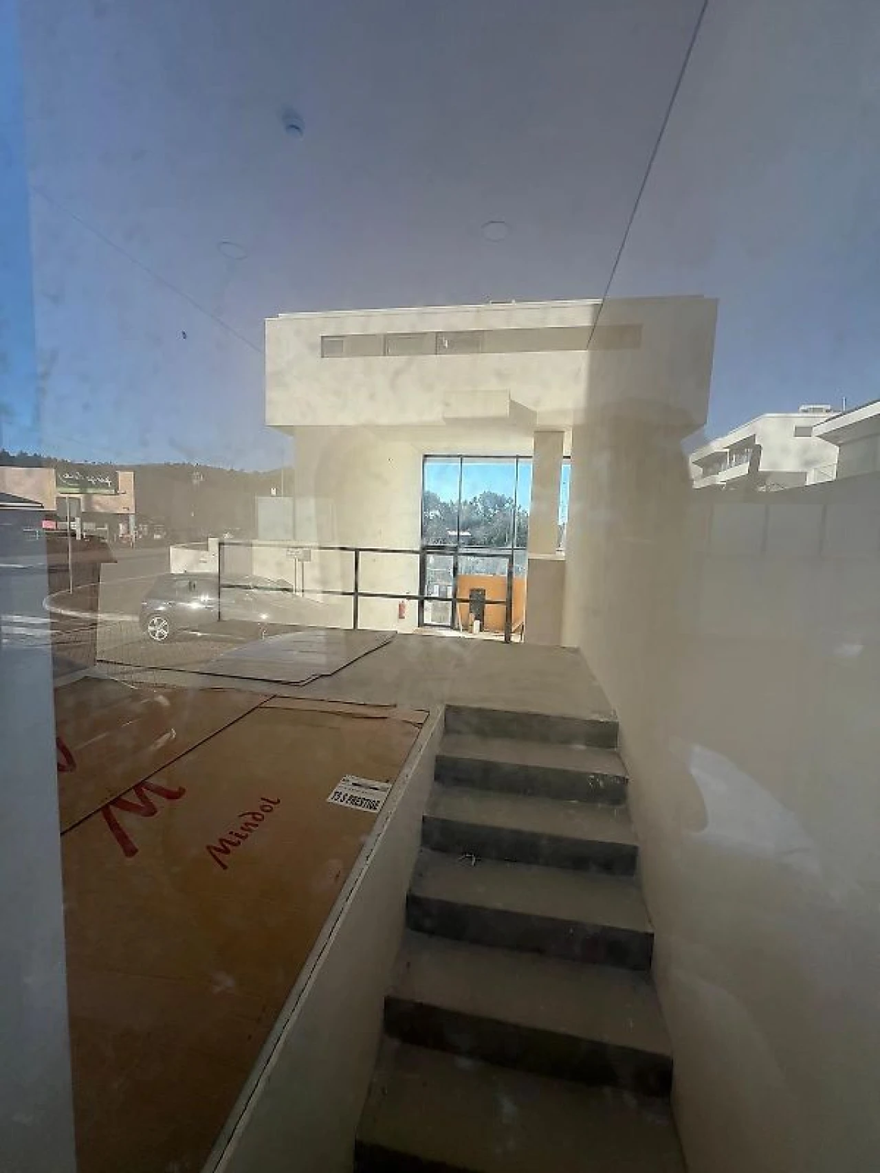 Loja para Venda em Fânzeres e São Pedro da Cova Foto 3