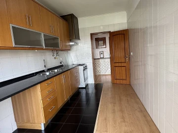 Apartamento T3 para Venda em Odivelas