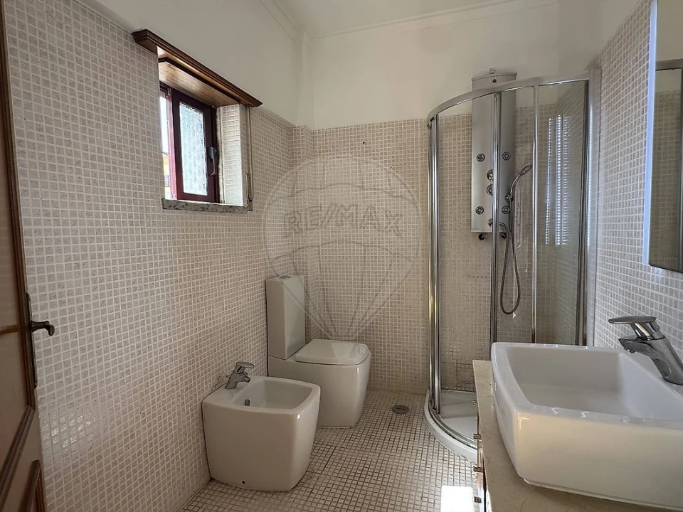 Apartamento T3 para Venda em Odivelas Foto 25