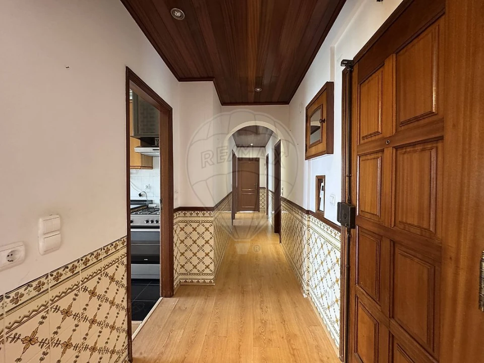 Apartamento T3 para Venda em Odivelas Foto 10