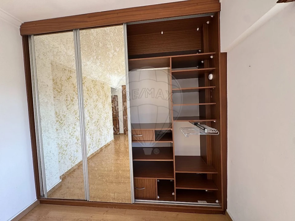 Apartamento T3 para Venda em Odivelas Foto 23