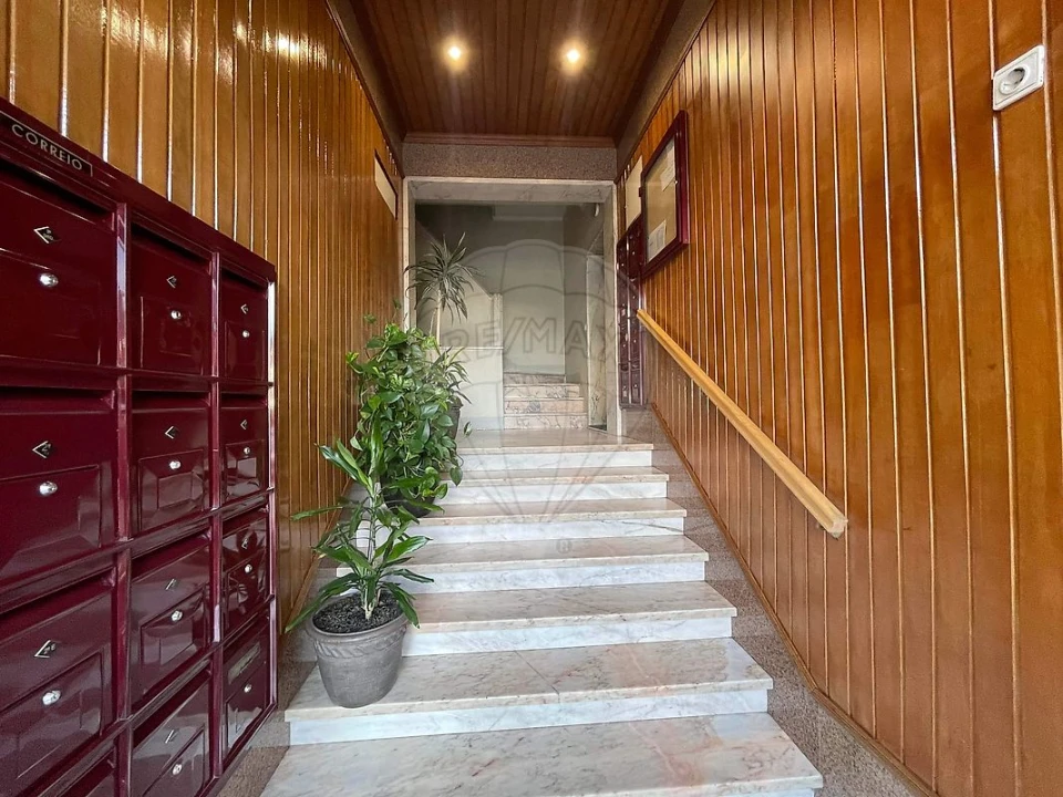 Apartamento T3 para Venda em Odivelas Foto 33