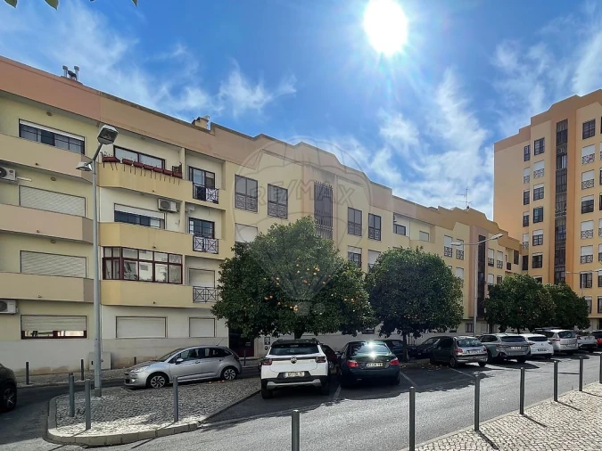 Apartamento T3 para Venda em Odivelas Foto 37