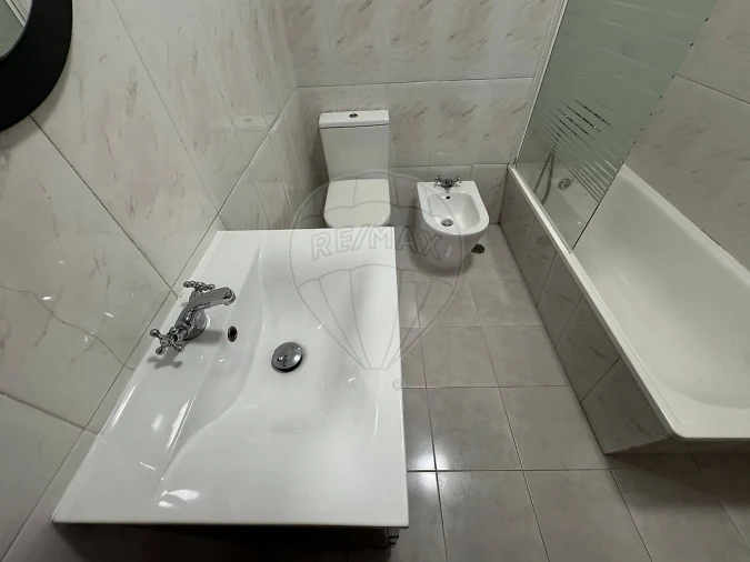 Apartamento T3 para Venda em Odivelas Foto 8
