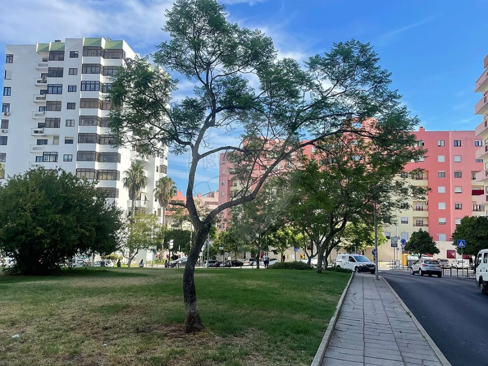Apartamento T3 para Venda em Odivelas Foto 32