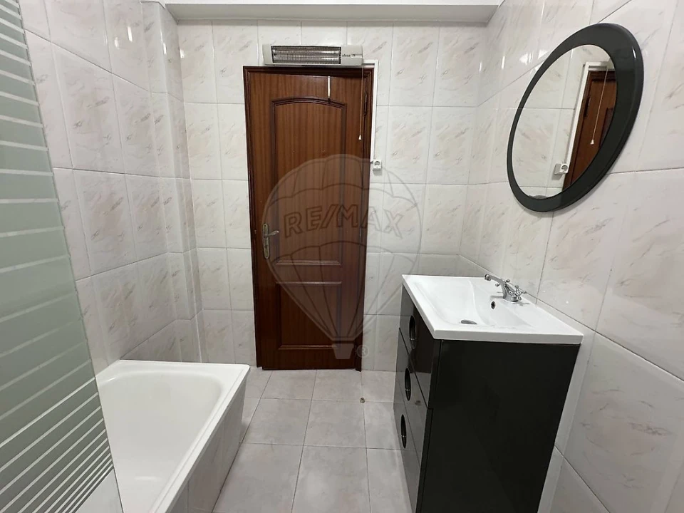 Apartamento T3 para Venda em Odivelas Foto 7