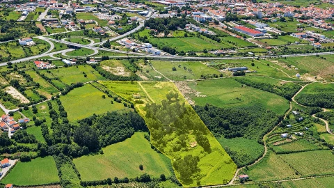 Terreno para Venda em São João das Lampas e Terrugem