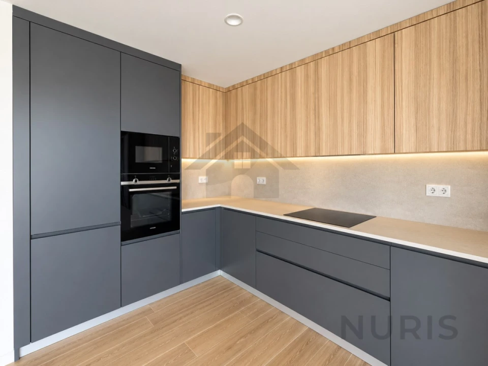Apartamento T2 para Venda em Estômbar e Parchal Foto 6