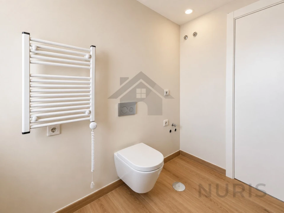 Apartamento T2 para Venda em Estômbar e Parchal Foto 13