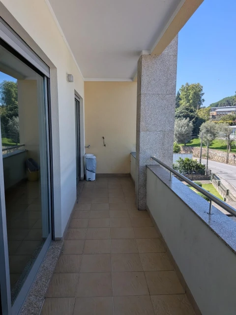 Apartamento para Venda em Gualtar