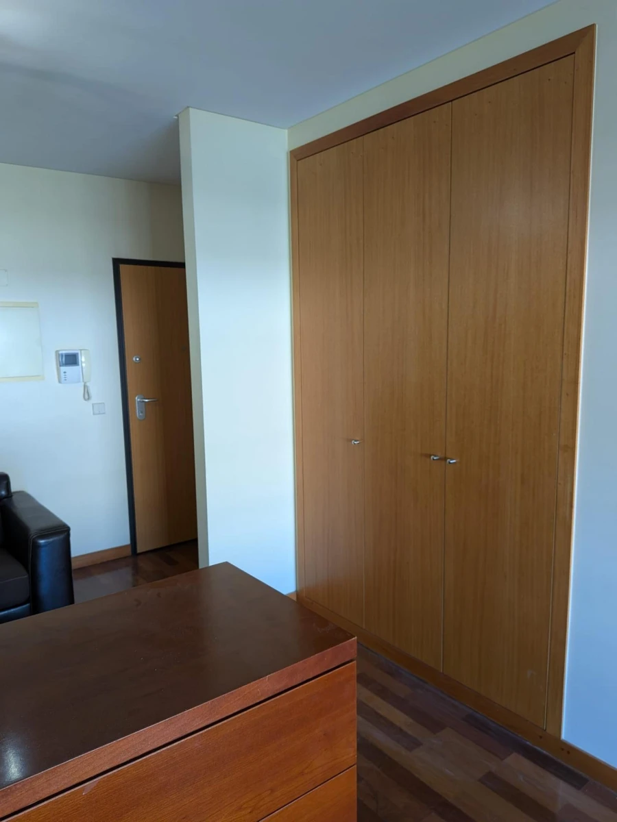 Apartamento para Venda em Gualtar Foto 11