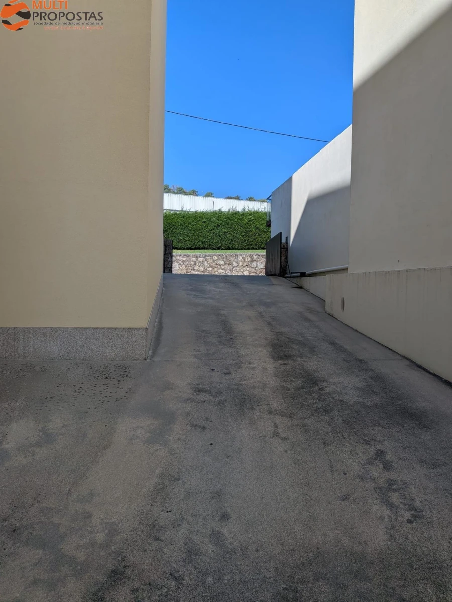 Apartamento para Venda em Gualtar Foto 25