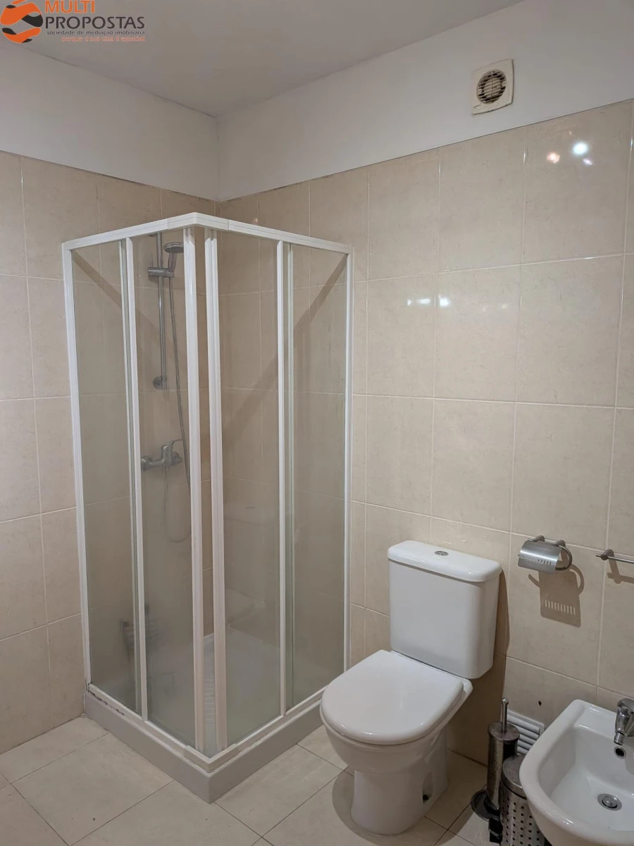Apartamento para Venda em Gualtar Foto 6