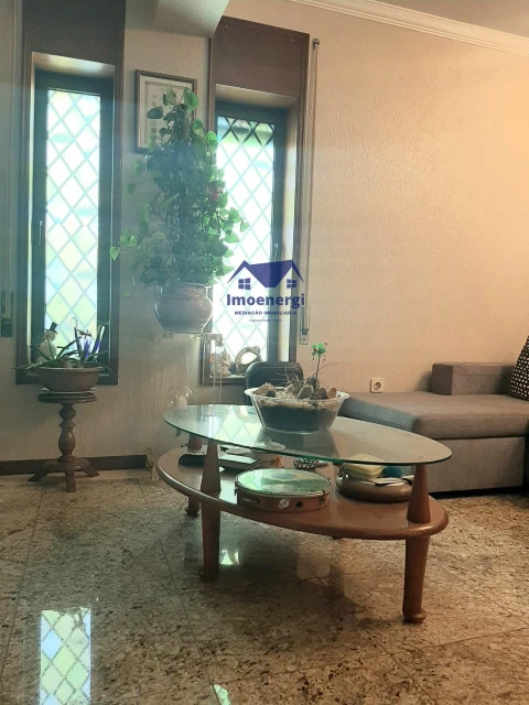 Apartamento T3 para Venda em Póvoa de Varzim, Beiriz e Argivai