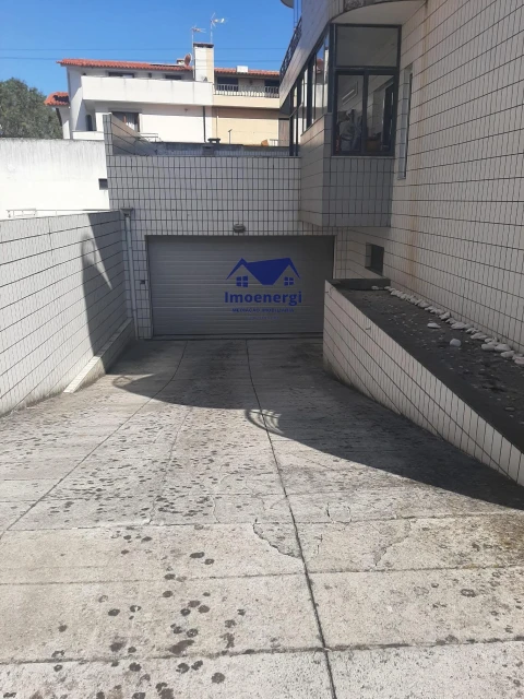 Apartamento T3 para Venda em Póvoa de Varzim, Beiriz e Argivai
