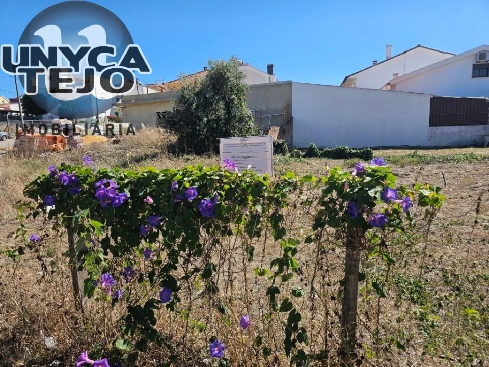 Moradia T4 para Venda em Quinta do Conde Foto 10