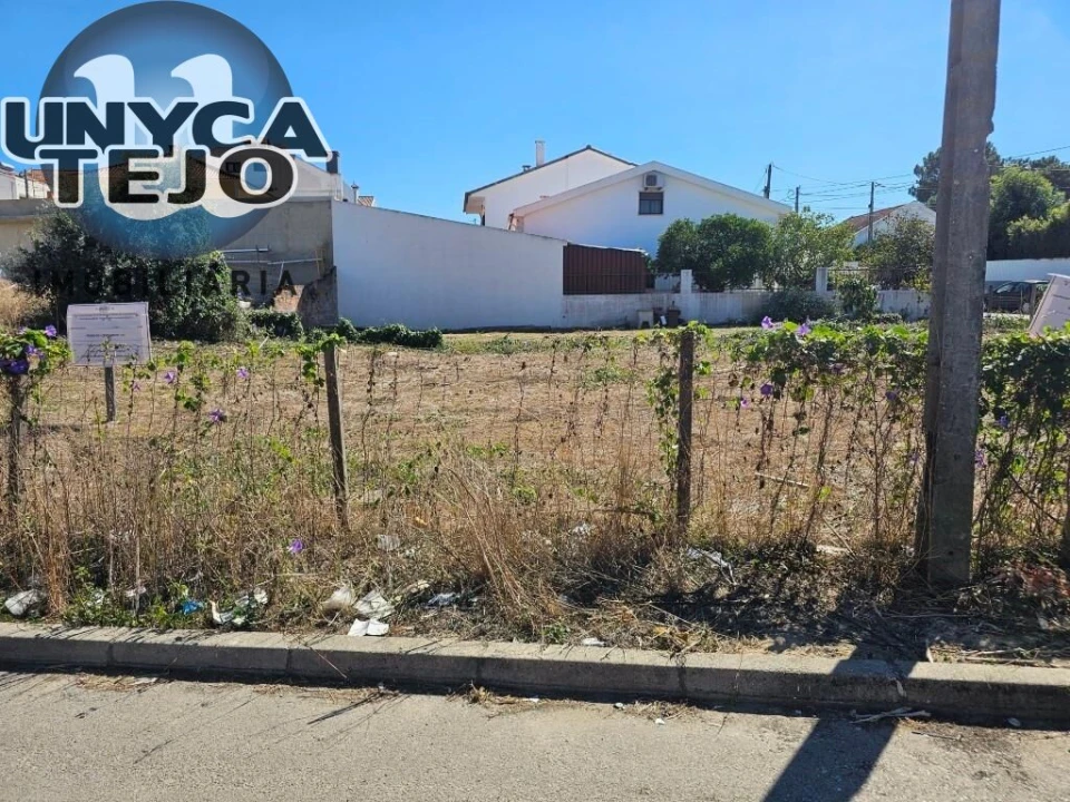 Moradia T4 para Venda em Quinta do Conde Foto 14