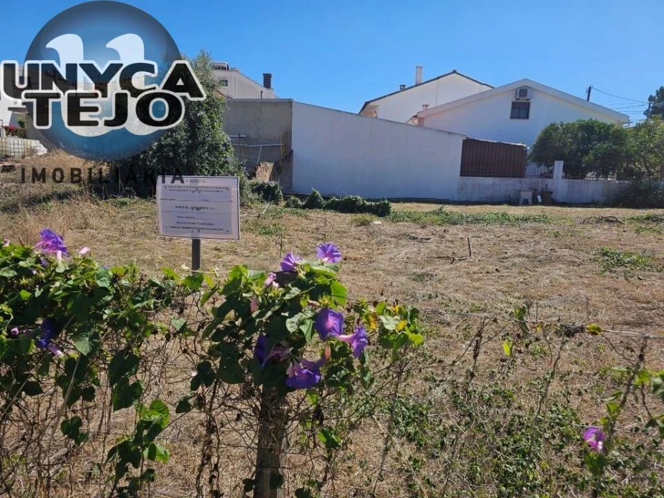Moradia T4 para Venda em Quinta do Conde Foto 7