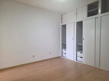 Apartamento T3 para Venda em Santa Maria da Feira, Travanca, Sanfins e Espargo