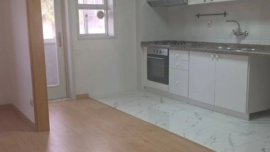 Apartamento T3 para Venda em Santa Maria da Feira, Travanca, Sanfins e Espargo