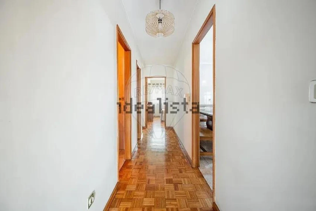 Apartamento T3 para Venda em Vila de Prado Foto 14