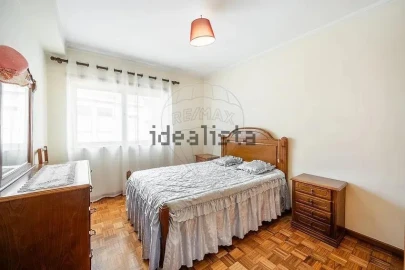 Apartamento T3 para Venda em Vila de Prado