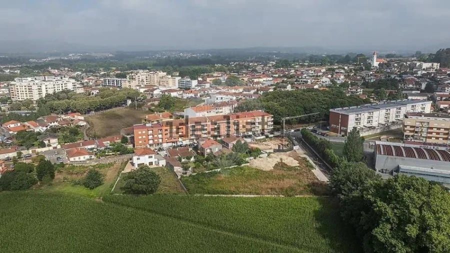 Apartamento T3 para Venda em Vila de Prado Foto 24