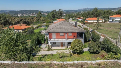 Moradia T3 para Venda em Arosa e Castelões