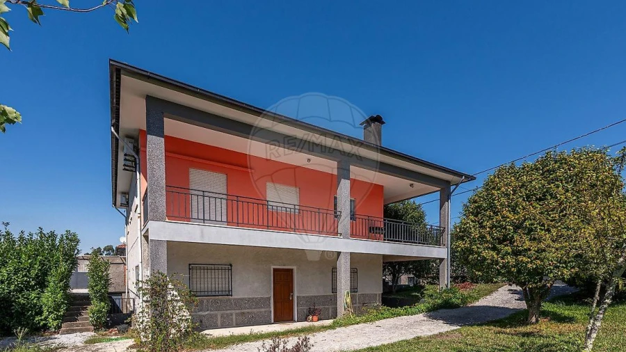Moradia T3 para Venda em Arosa e Castelões