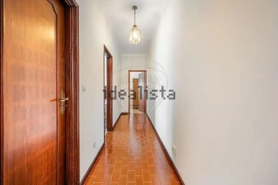 Moradia T4 para Venda em Ribeira