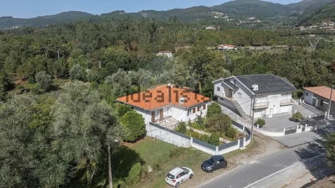 Moradia T4 para Venda em Ribeira