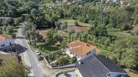 Moradia T4 para Venda em Ribeira