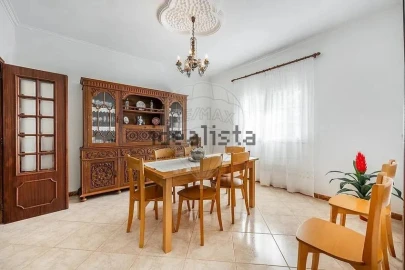 Moradia T4 para Venda em Ribeira