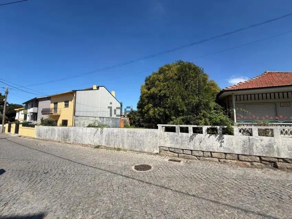 Moradia T4 para Venda em Canidelo Foto 32