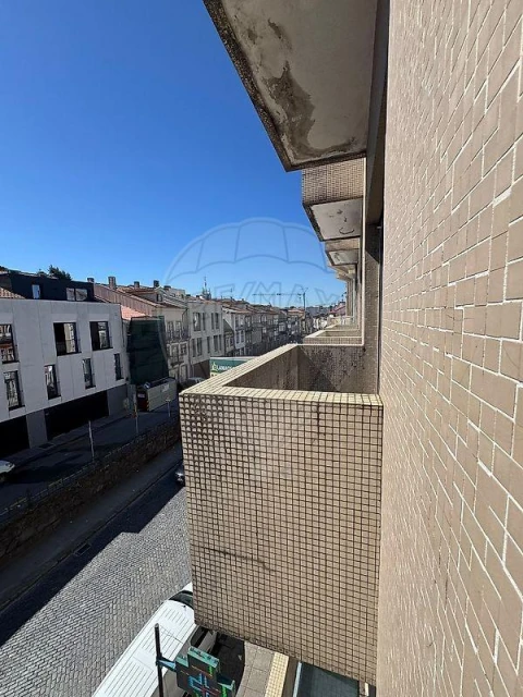 Apartamento T4 para Venda em São Vicente (Braga)