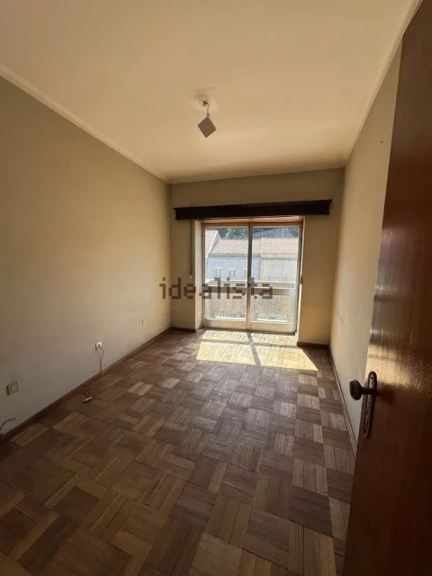 Apartamento T4 para Venda em São Vicente (Braga)