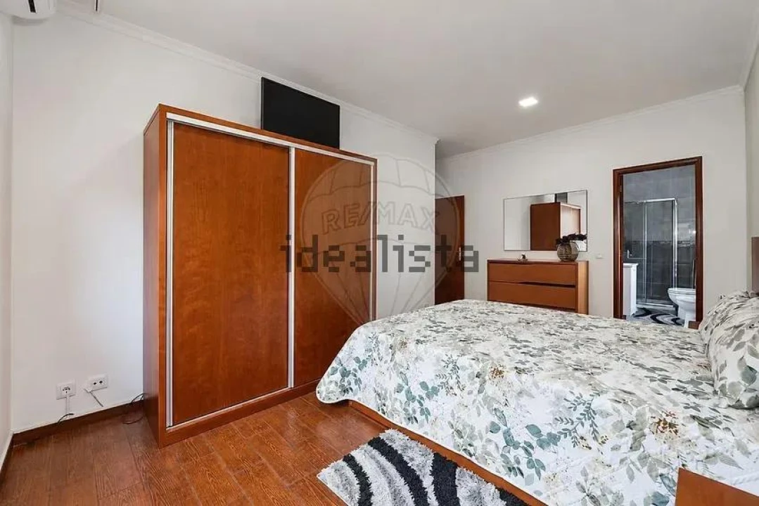Apartamento T3 para Venda em Pombeiro de Ribavizela Foto 14