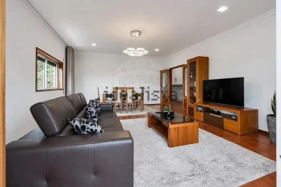 Apartamento T3 para Venda em Pombeiro de Ribavizela