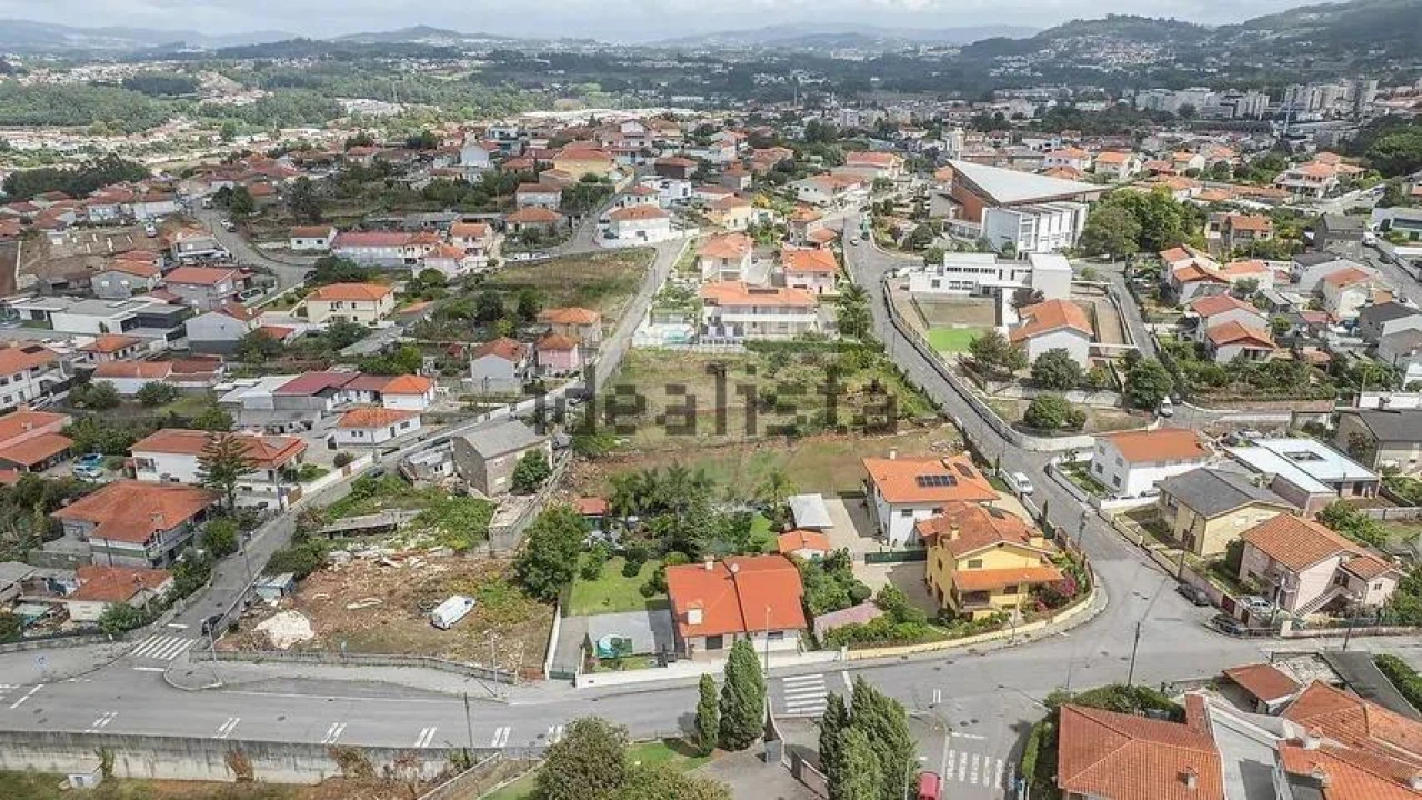 Terreno para Venda em Prazins Santo Tirso e Corvite Foto 15