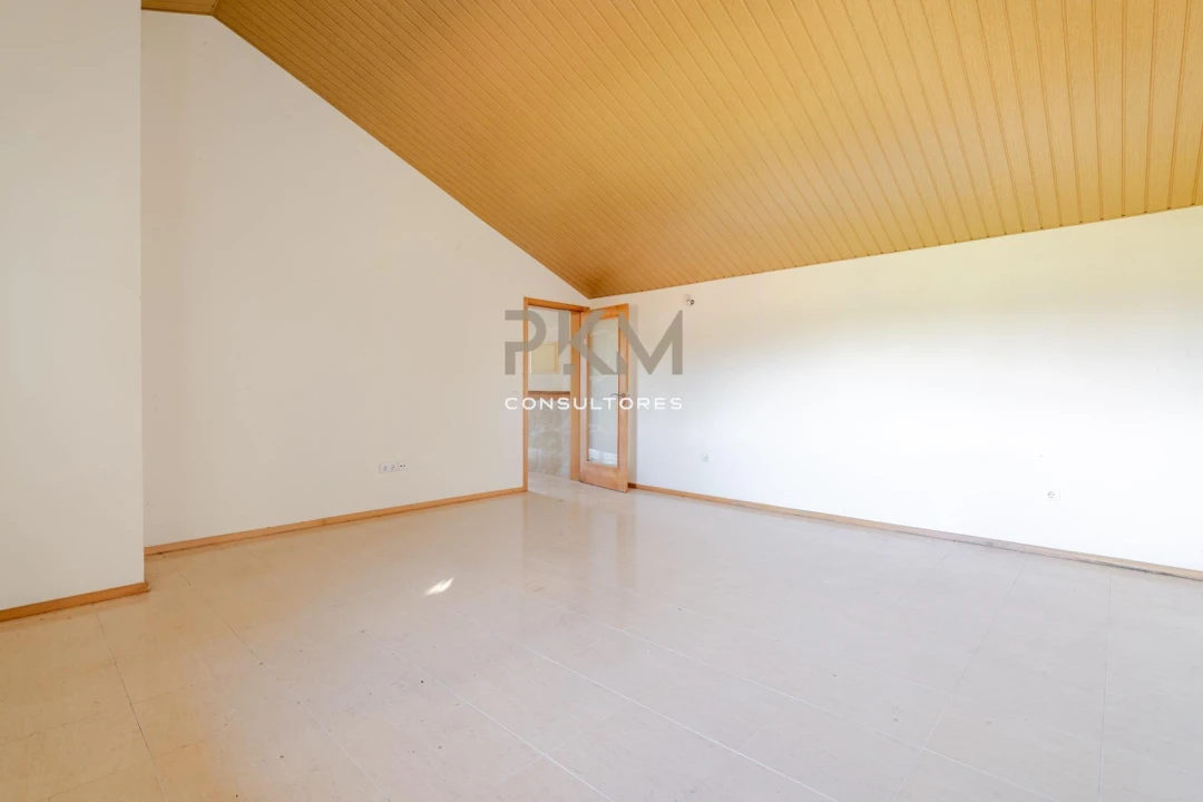 Moradia T3 para Venda em Fregim Foto 45