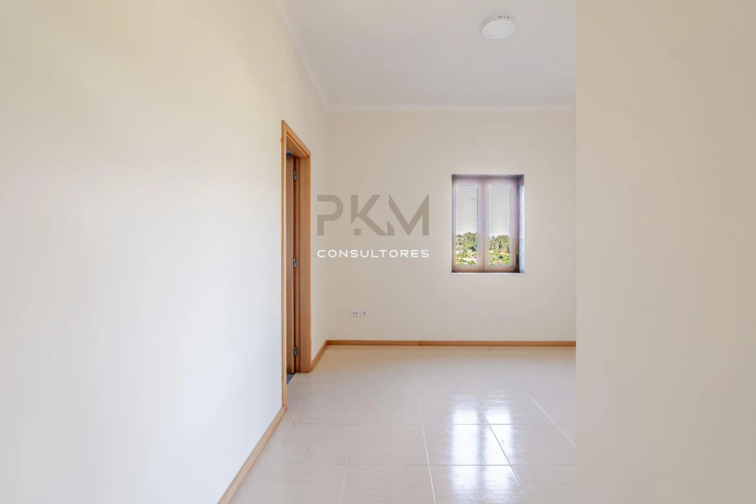 Moradia T3 para Venda em Fregim Foto 46