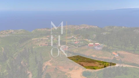 Terreno para Venda em Ponta do Pargo