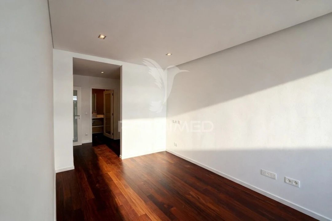 Apartamento T3 para Venda em São Vicente (Braga) Foto 2
