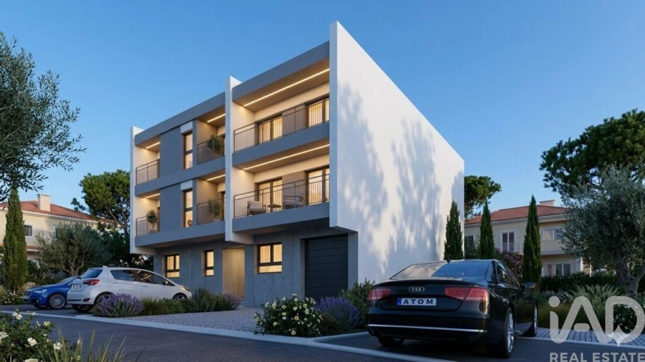 Apartamento T2 para Venda em Fernao Ferro Foto 3
